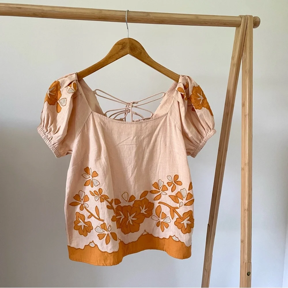 NWT Madewell Embroidered Flower Puff Sleeve Tie Back Top in Peach - XS